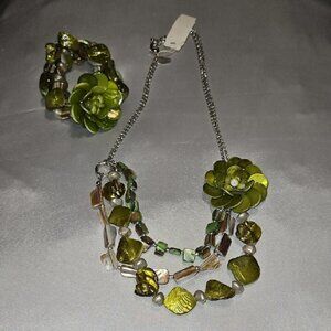 New York & Company Green Floral Necklace Set